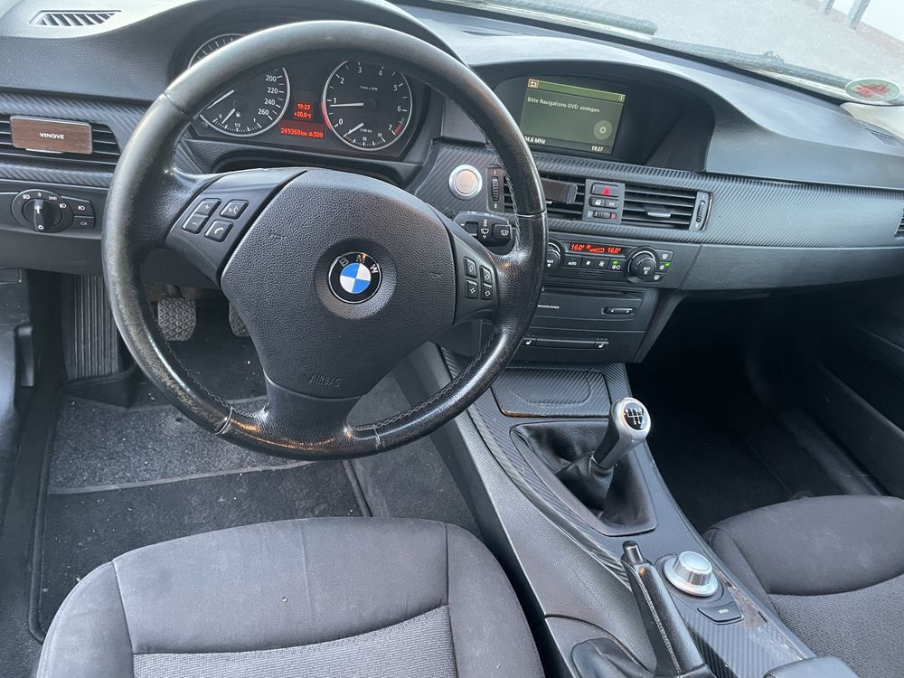 BMW 320i e91 2.0 benzyna