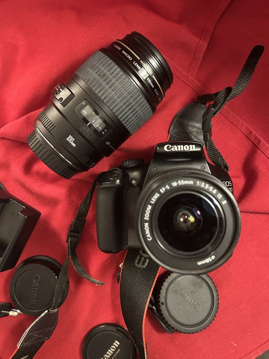 Máquina fotográfica Canon EOS 1100D Kit completo 2 lentes e acessórios