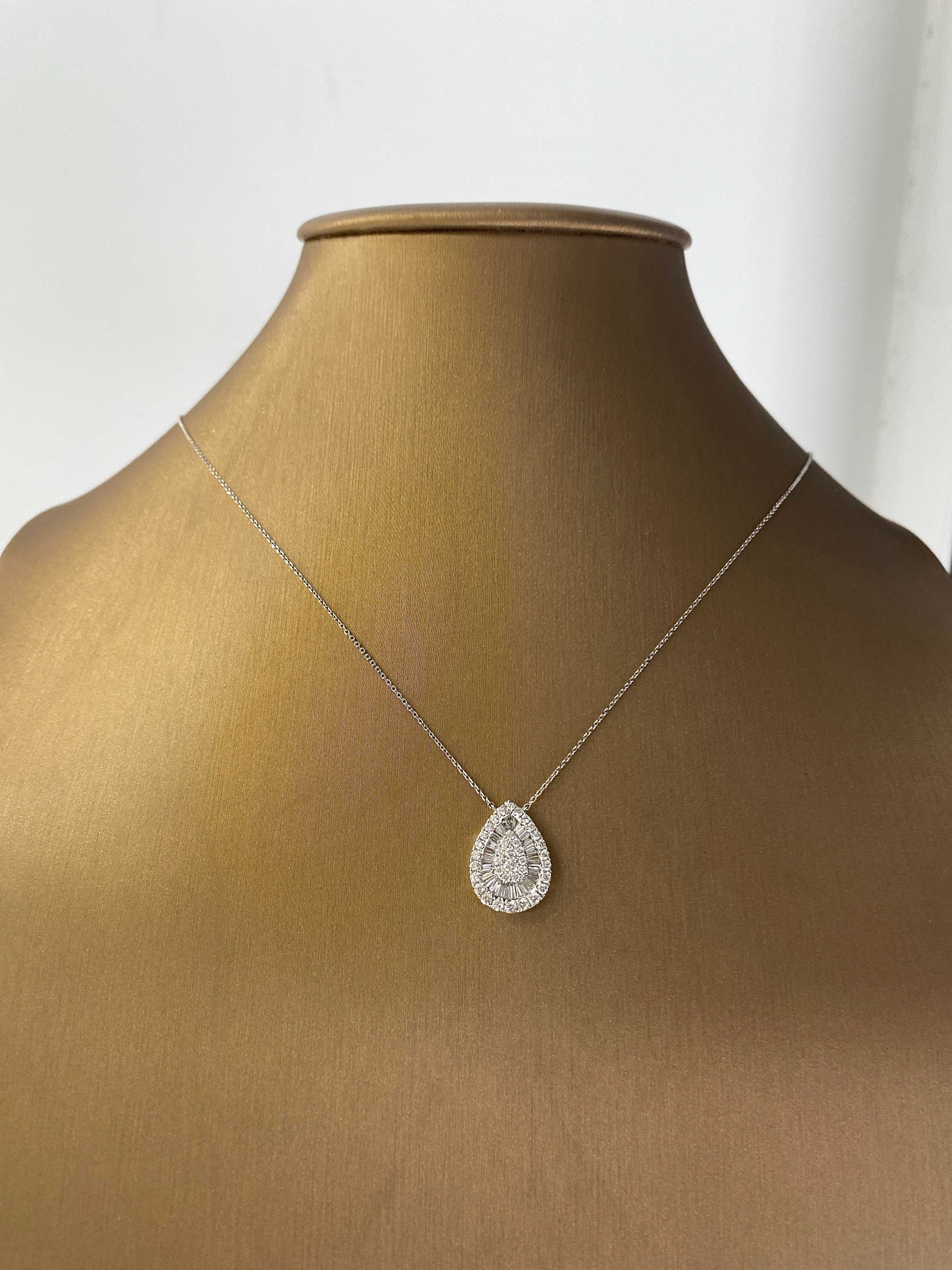 Naszyjnik z naturalnymi diamentami łezka 0.60 CT