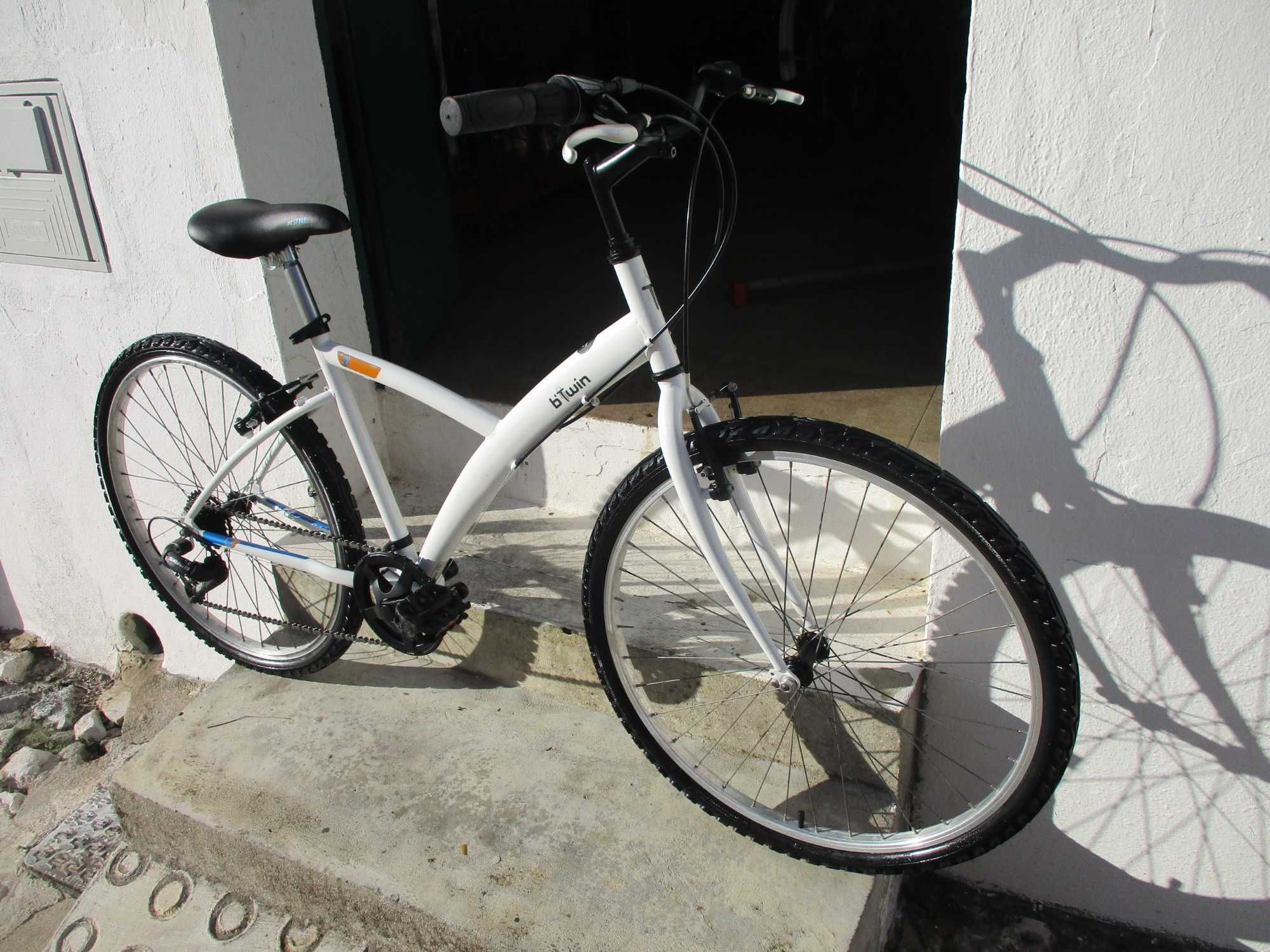 Bicicleta B’TWIN 26 Senhora/Menina