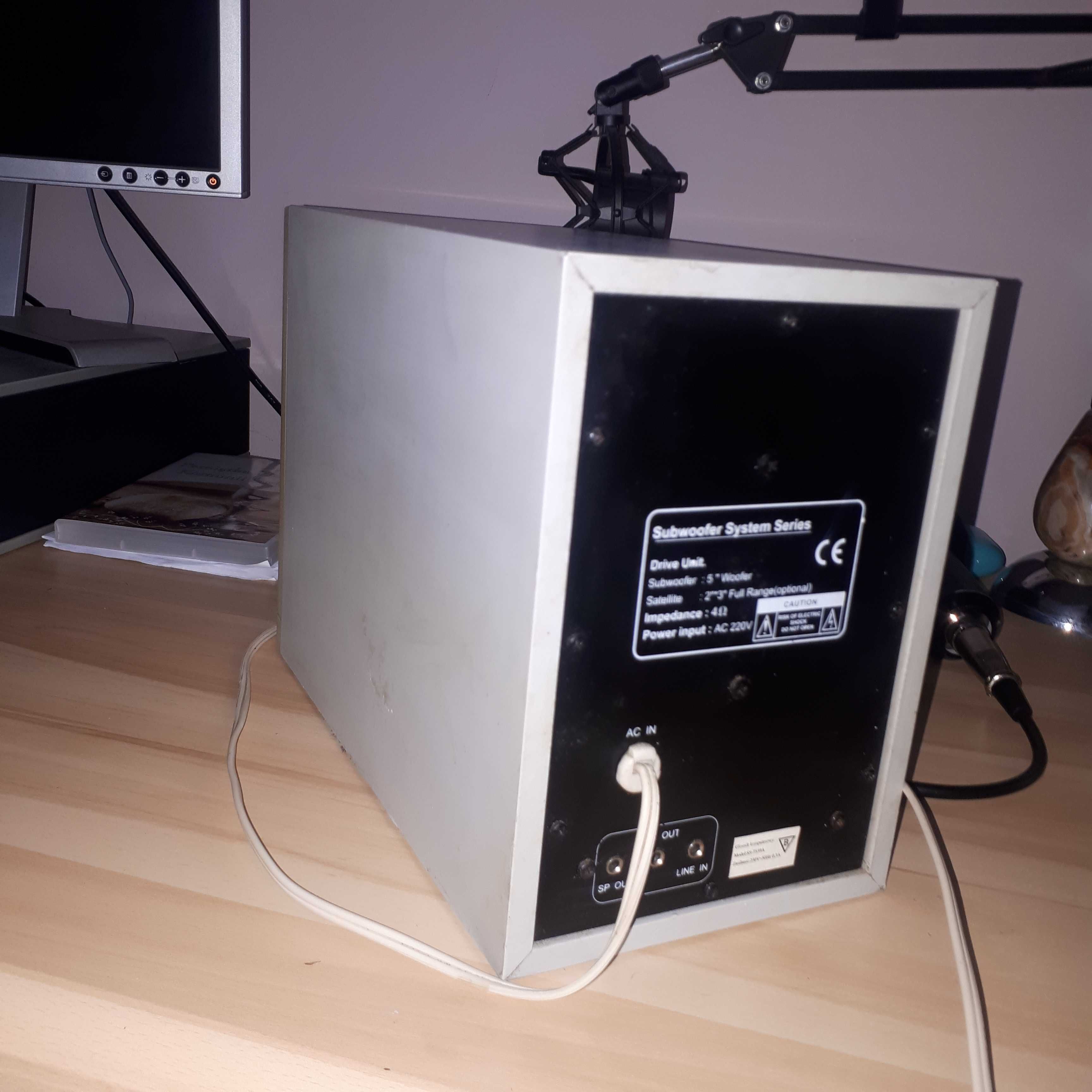 Stary subwoofer model SS-7539 A - AUDITEK