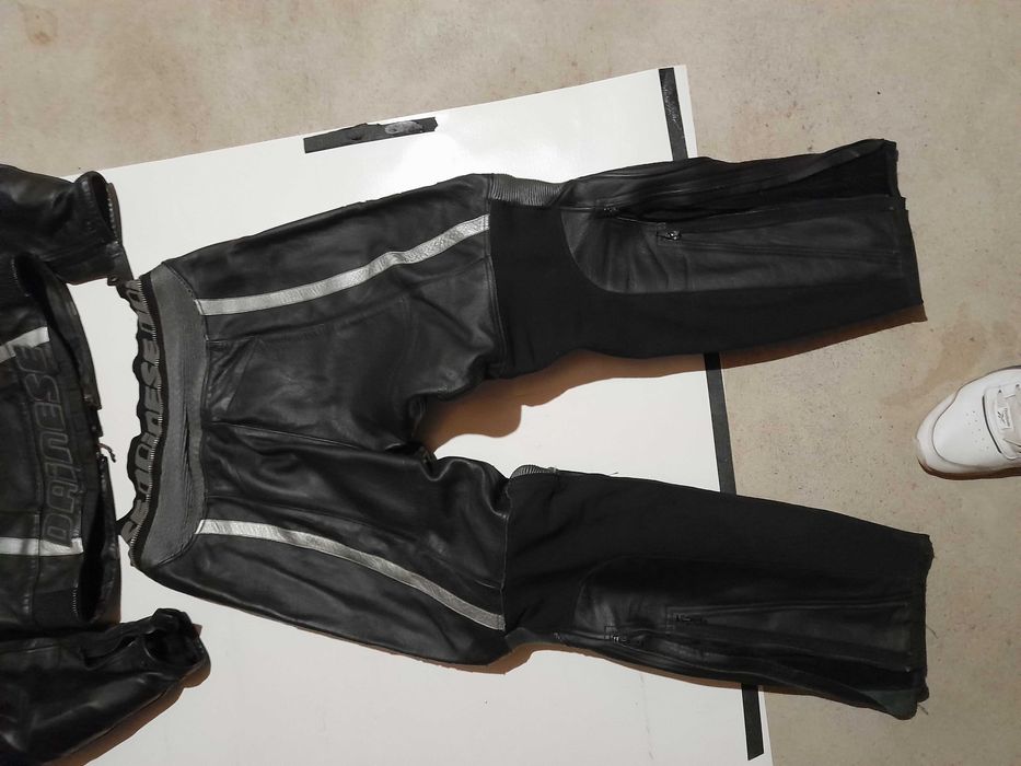 Vendo fato daineseem muito bom estado