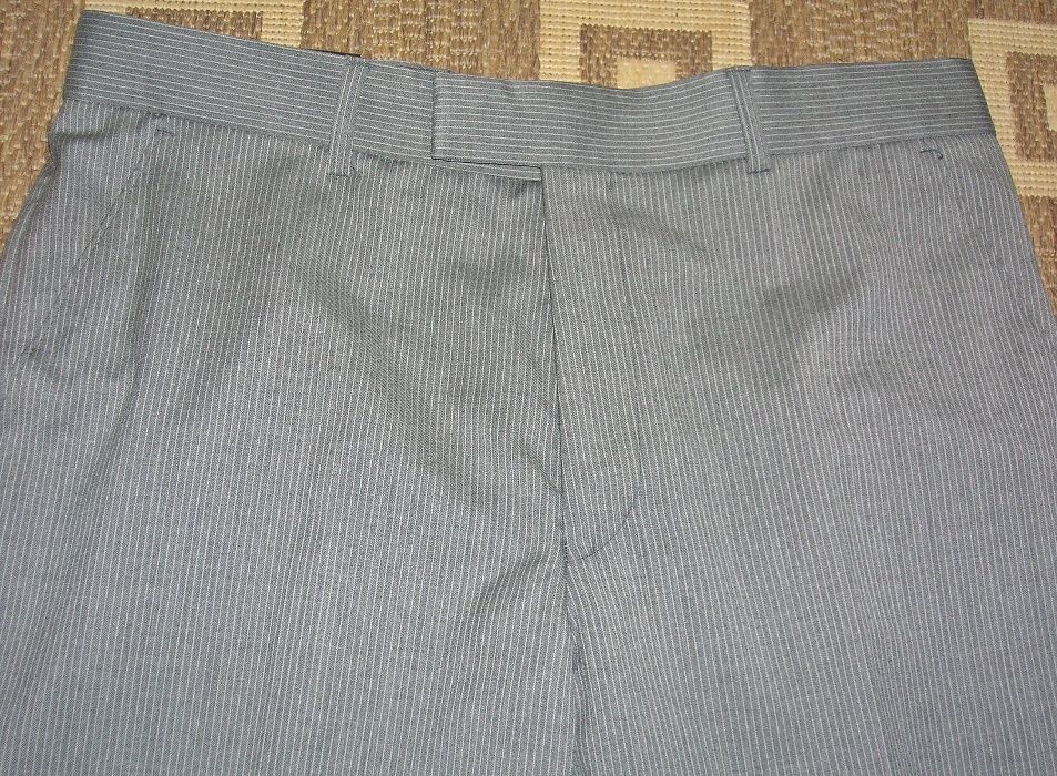 Чоловічий костюм Pierre Cardin. Оригінал. Куплений у Лондоні. Новий