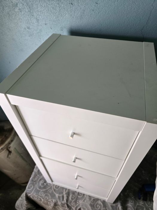 Estante 2 cubos IKEA- KALLAX