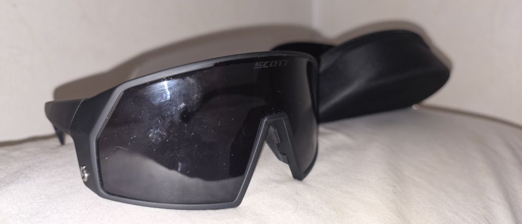 Óculos Scott Pro Shield LS
Óculos Scott Pro Shield LS preto com lente