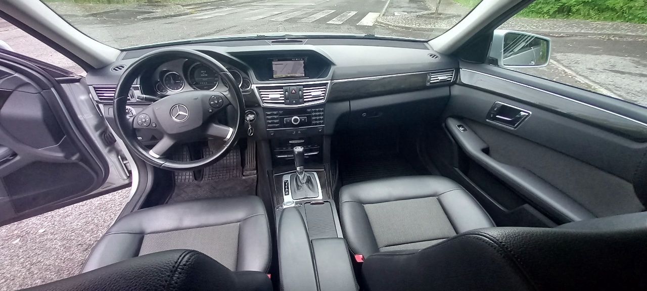Mercedes-Benz E250