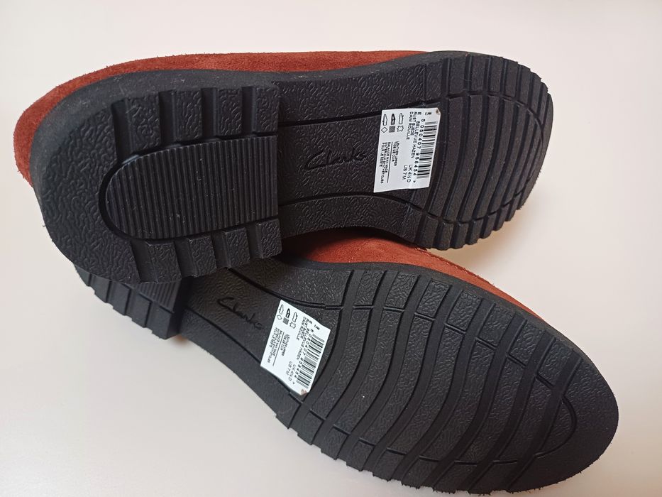 Замшеві лофери Clarks