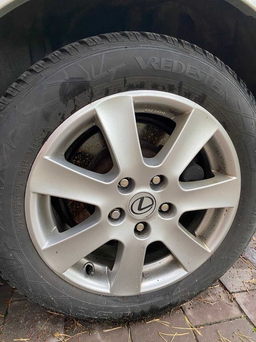Koła felgi z oponami 16" 5x114,3 205/55/16 Lexus IS200