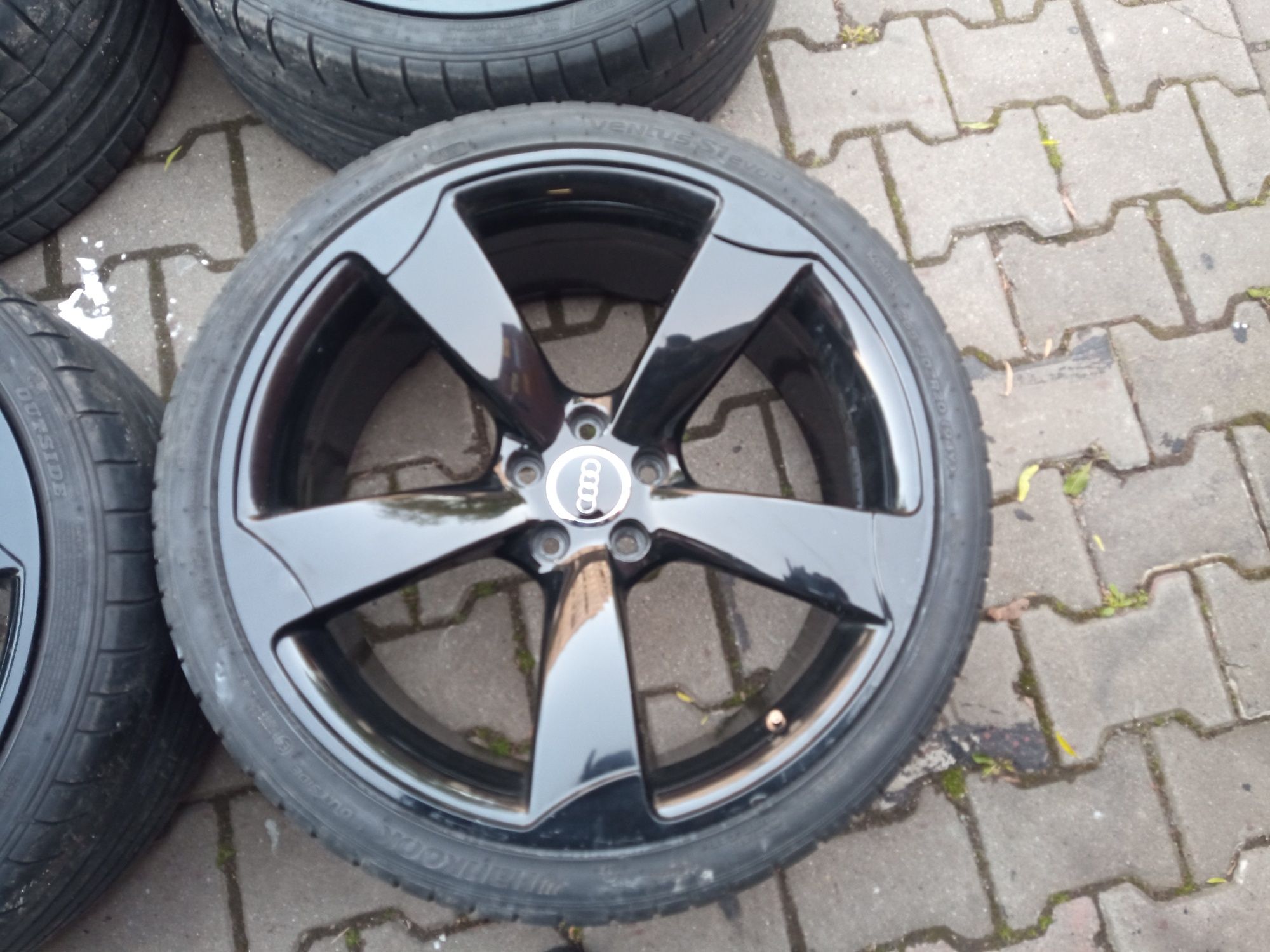 audi oe ronal  et 26 J9 20" rotor black