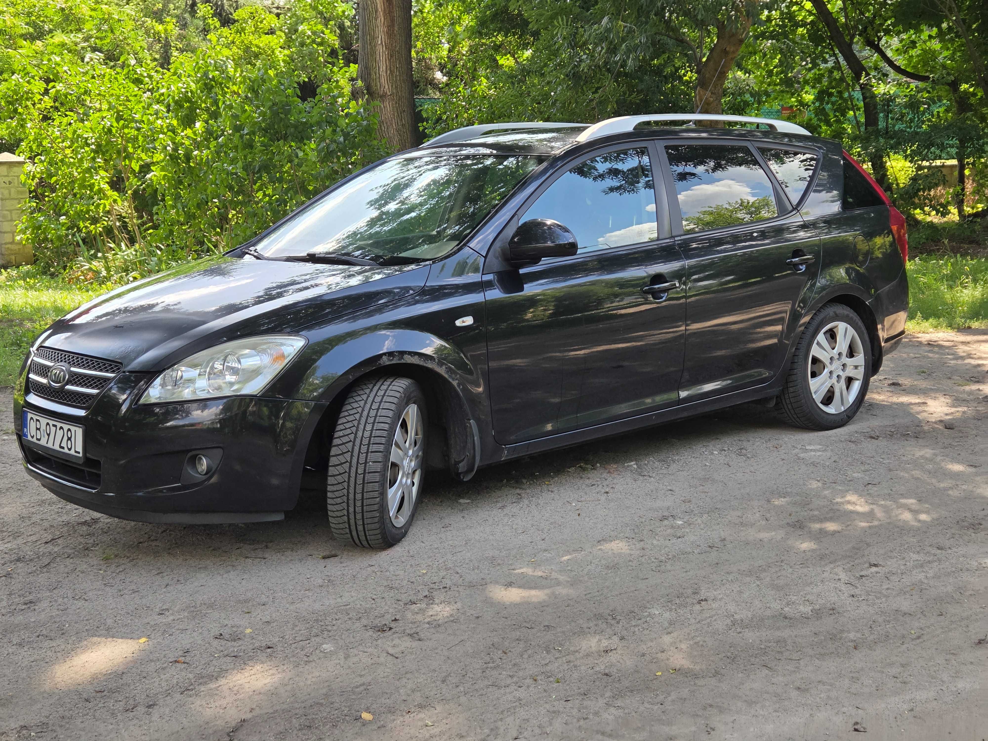 syndyk sprzeda samochód Kia Cee'd