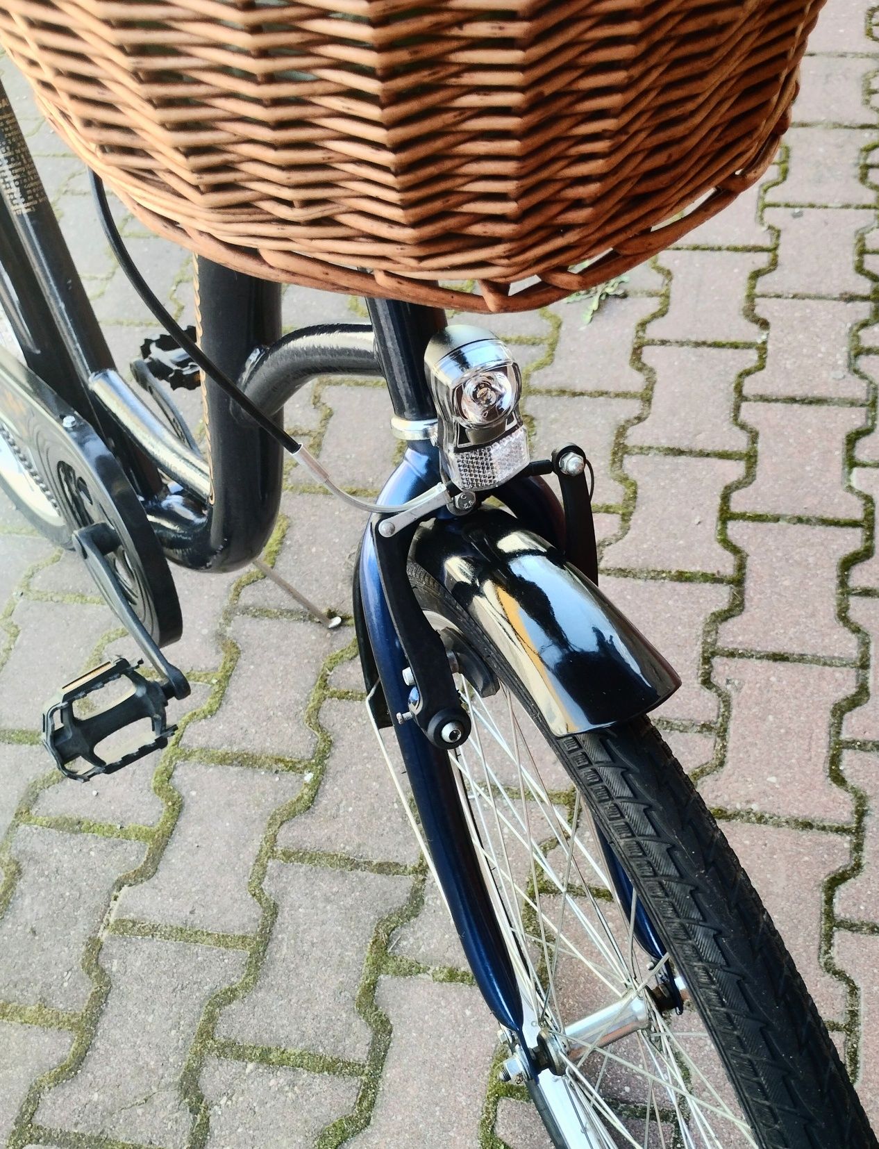Bardzo ładny zadbany rower miejski Amsterdam 28 cali
