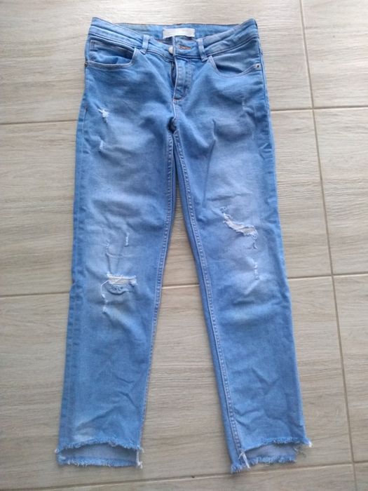 Spodnie jeansy Zara dla dziewczynki z dziurami boyfriend 134/140