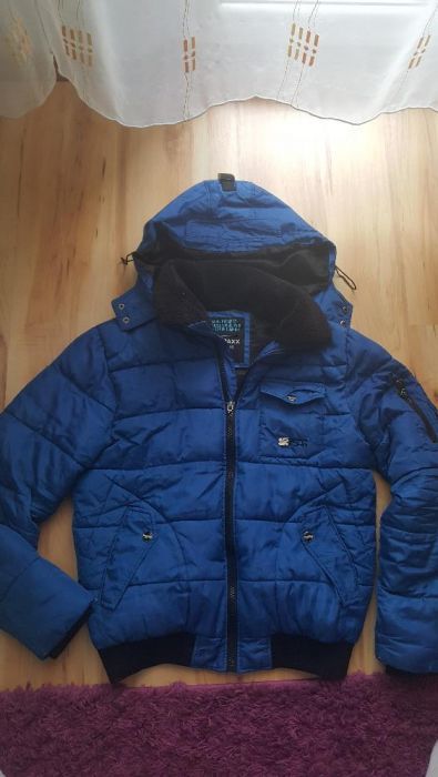 kurteczka firmy Cipo & Baxx rozmiar L