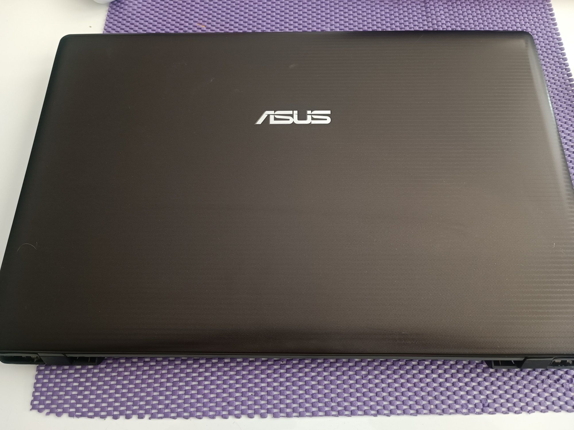 Klapa matrycy do Asus R700V