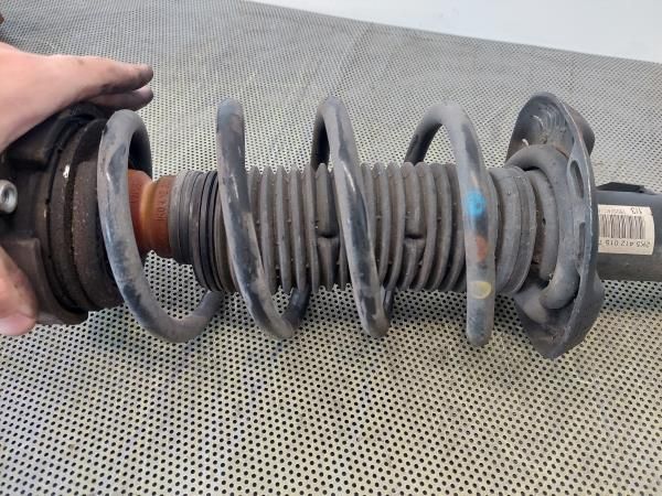 Amortecedor frente direito VOLKSWAGEN Caddy III (2K, 2C)