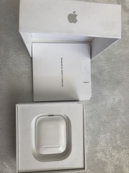 iPhone  oryginalne sluchawki