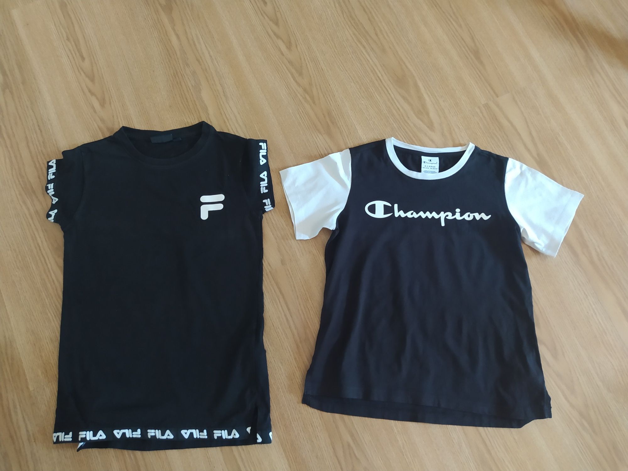 T-shirt Champion+oferta Fila 13/14 anos