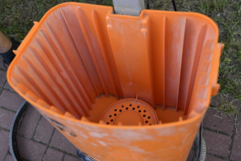 cykliniarka polerka numatic kompletna z odkurzaczem i odsysaniem