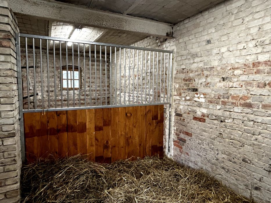 Przegroda boks dla konia do stajni boksy dla koni stajnia modułowa