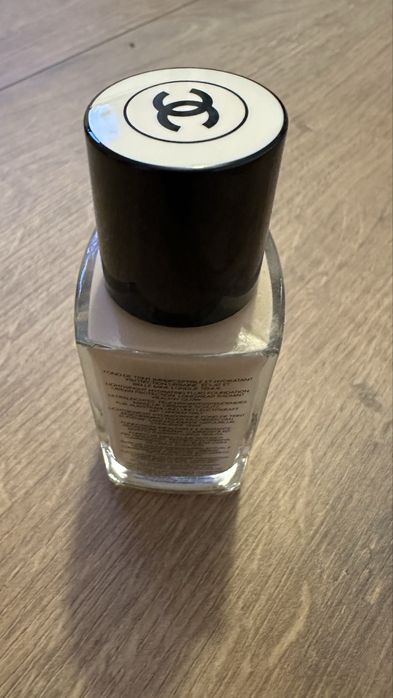 Chanel Les Beiges nawilżający podkład odcień BD31