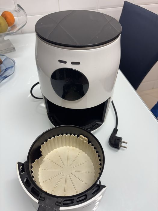 Airfryer Taurus branca
