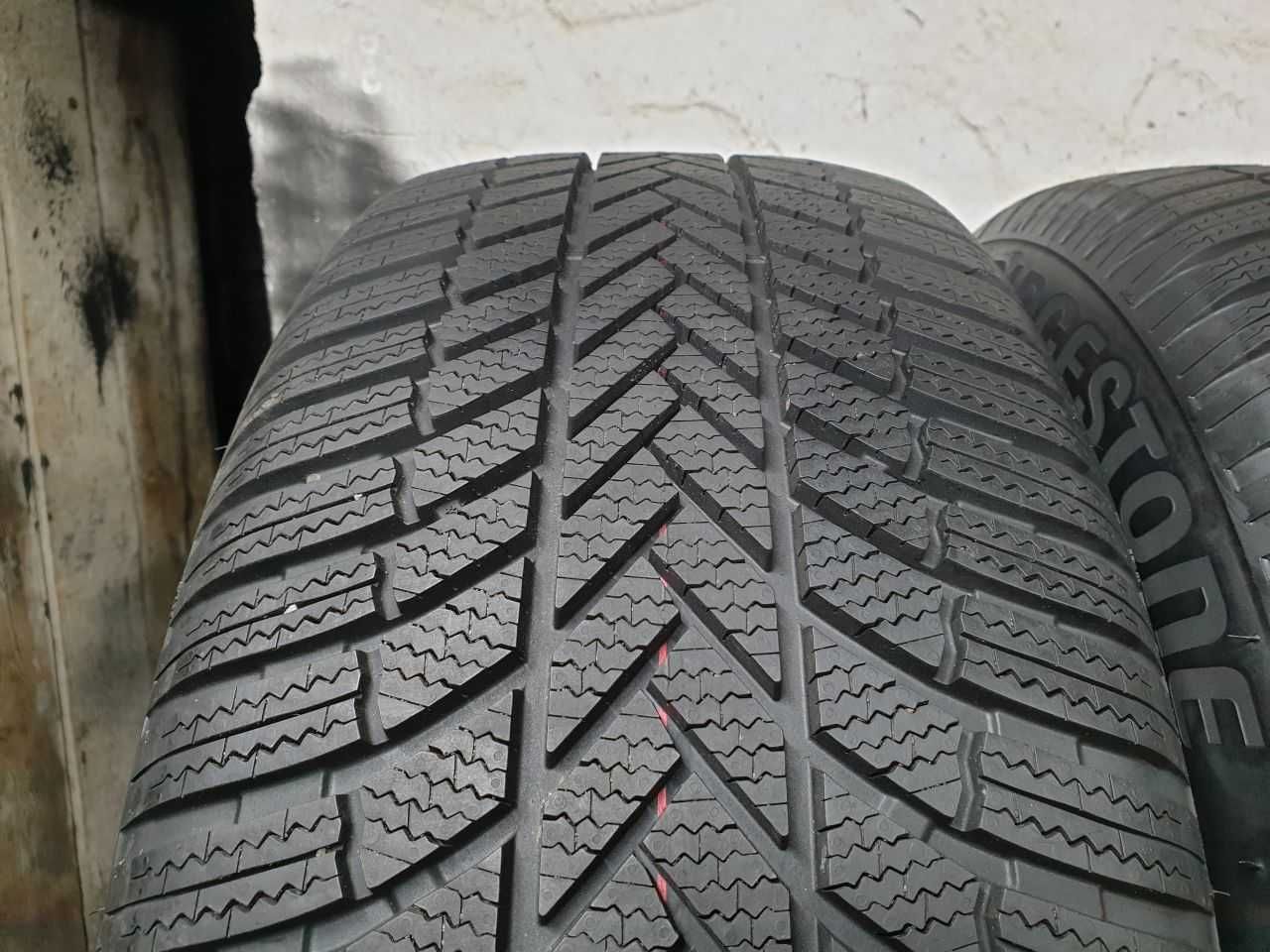 Dwie Opony zimowe Demo 255/55R18 8mm 2022r Bridgestone Blizzak LM005