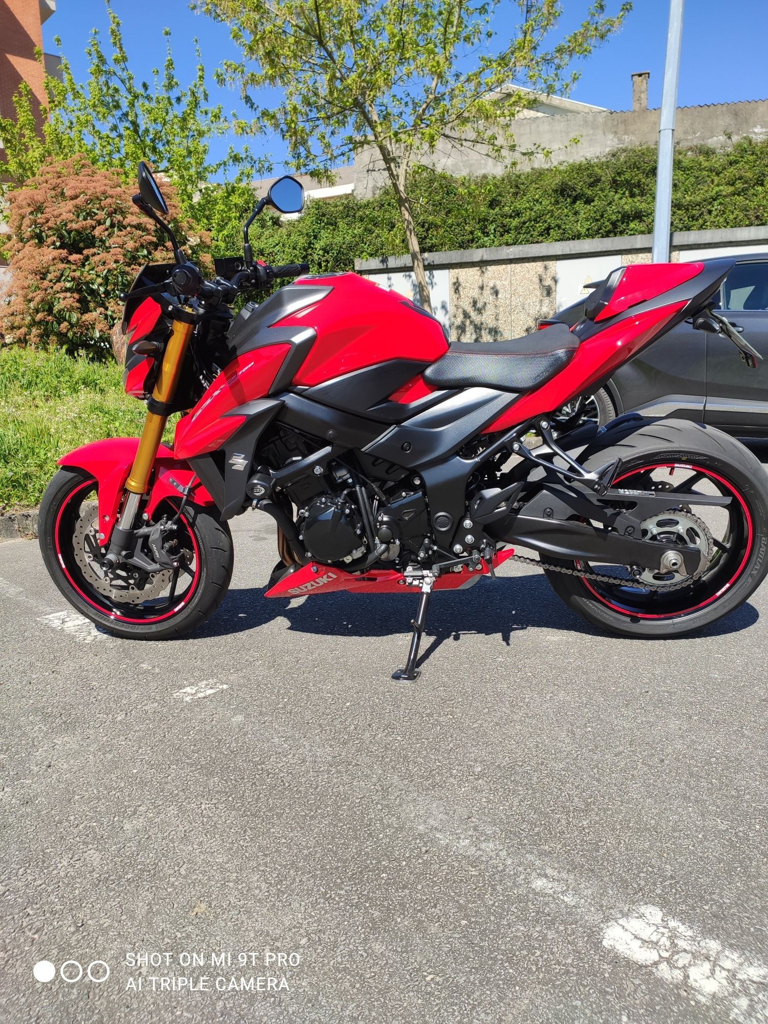 Suzuki gsxs 750 ZA