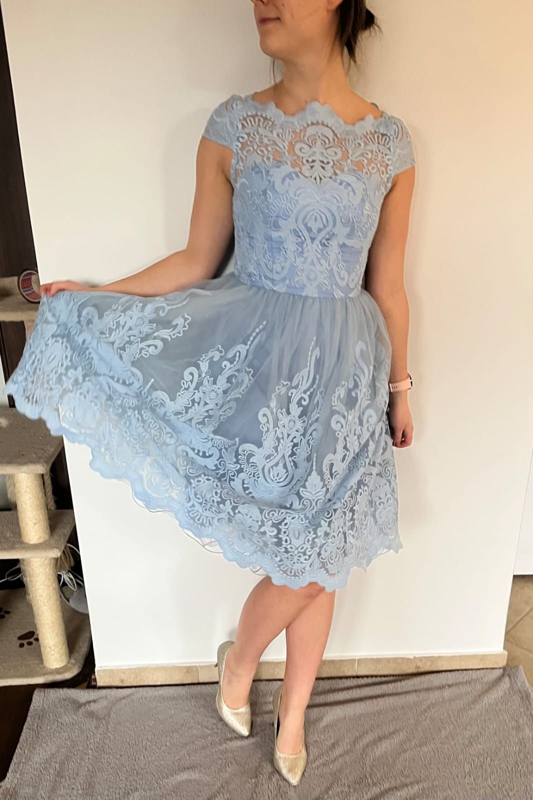Błękitna sukienka Chi Chi London