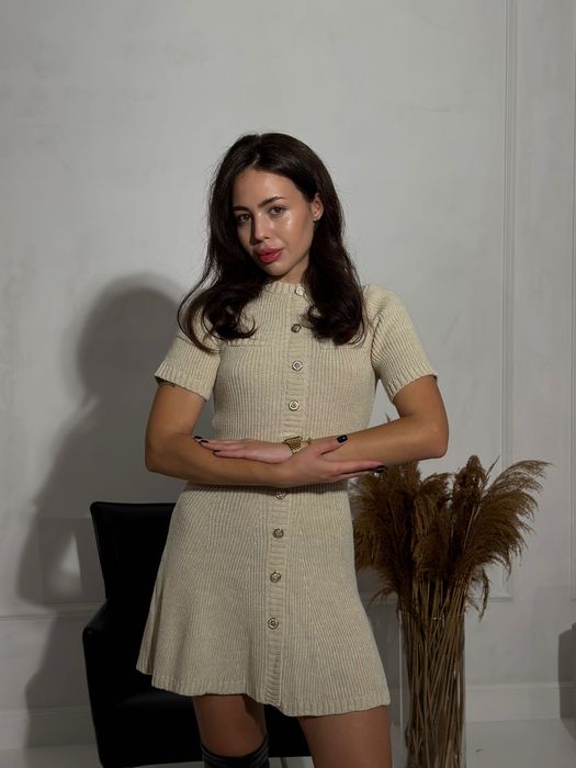 Жіноча Вʼязана сукня