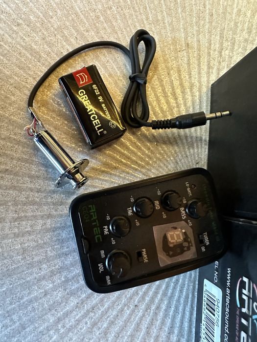 PRE AMPLIFIER FOR ACOUSTIC GUITAR ARTEC CEQ4