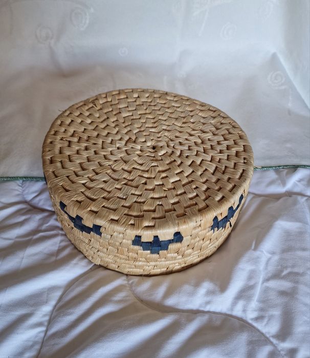 Cesto de palha bicolor - azul