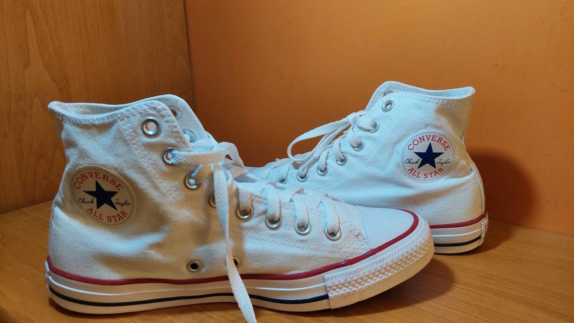 Чоловічі культові кеди Converse