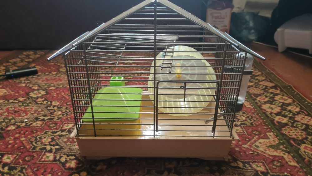 Продам клетку для хомяка