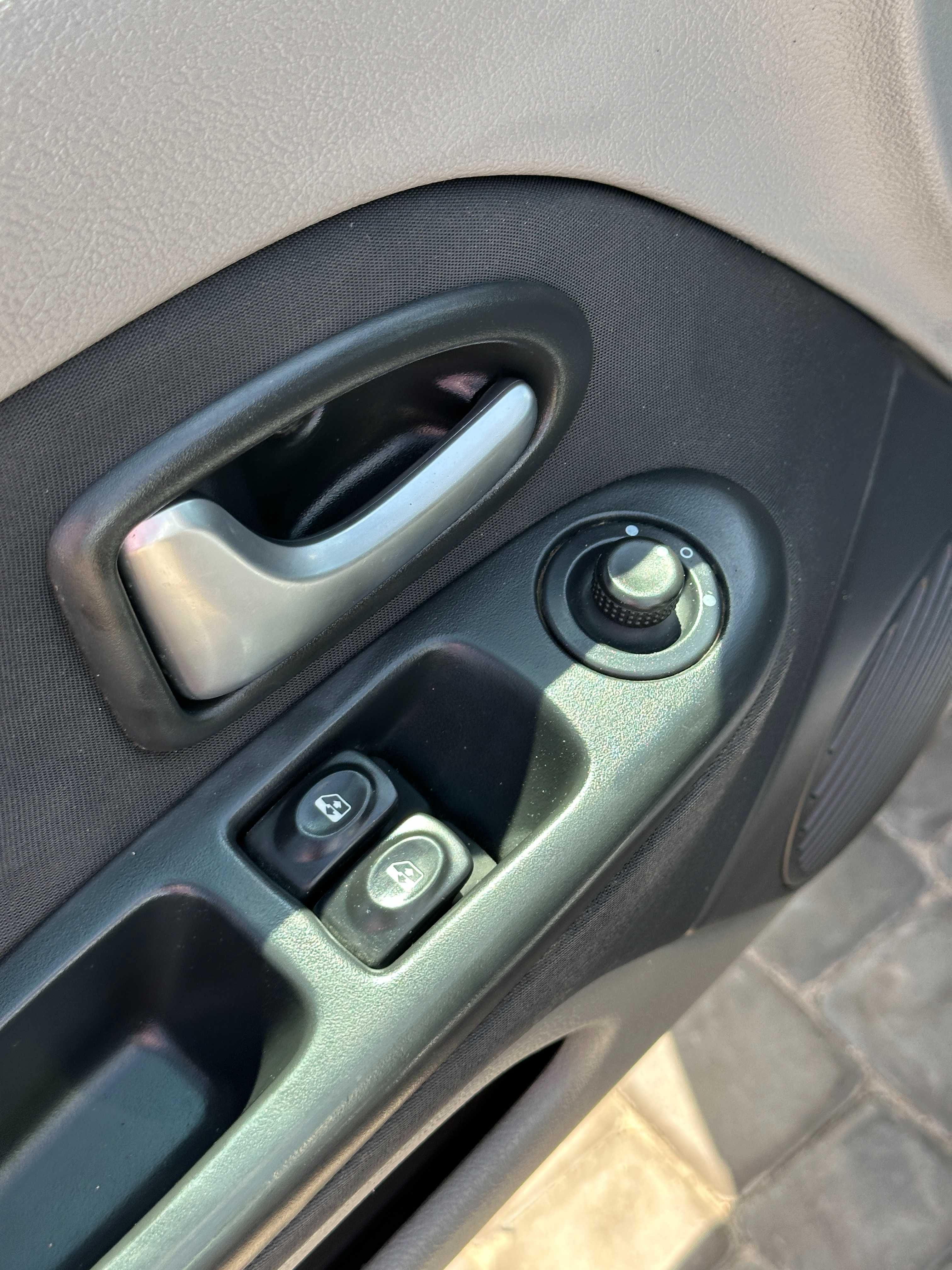 Продам Renault Symbol 2009 рік можлива розстрочка,кредит,обмін!