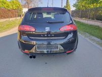 Seat Leon 2 klapa tył z lotką lc9z