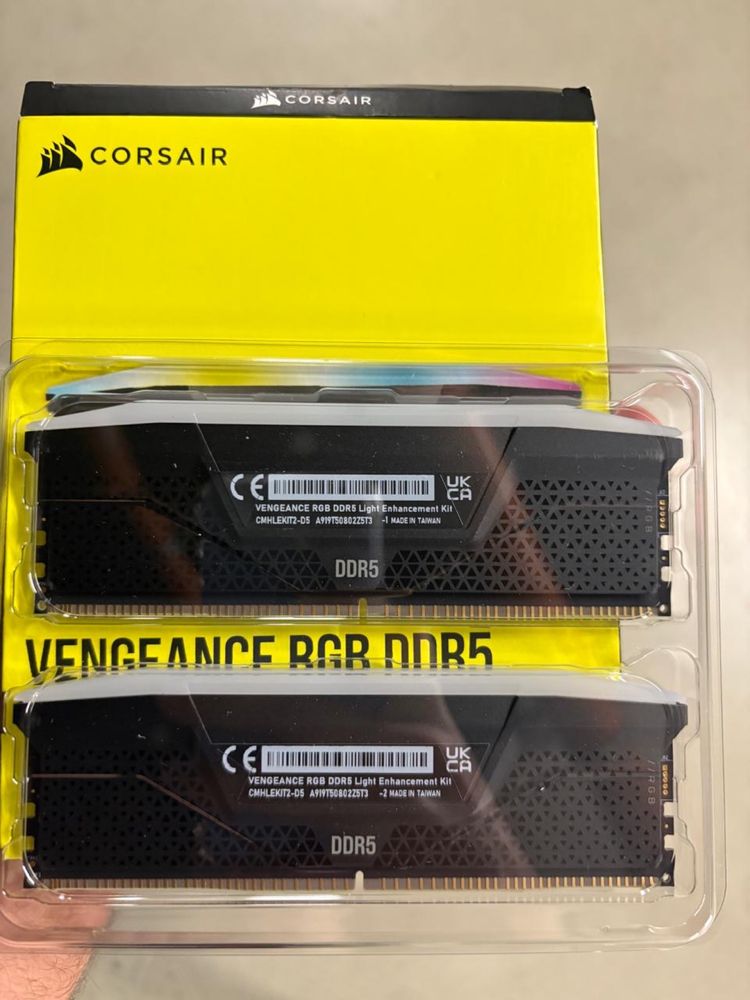 Corsair 48 gb 6000 MHz Vengeance RGB DDR5