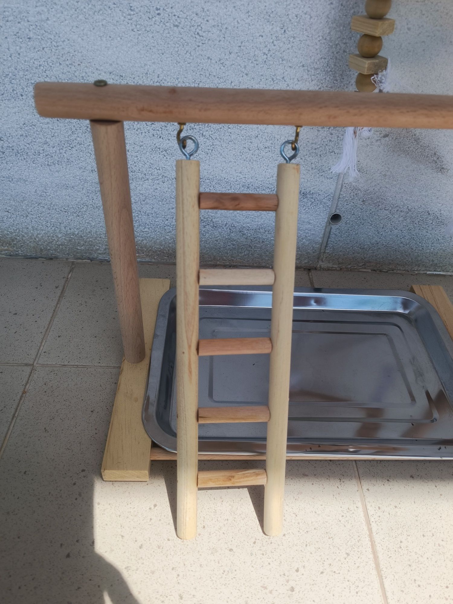 Poleiro para pássaros