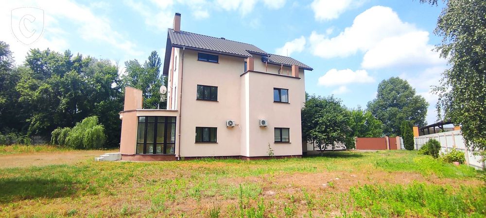 Будинок з виходом до Десни, Новосілки