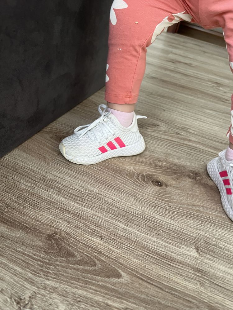 Adidas 13 см дитячі кросівки