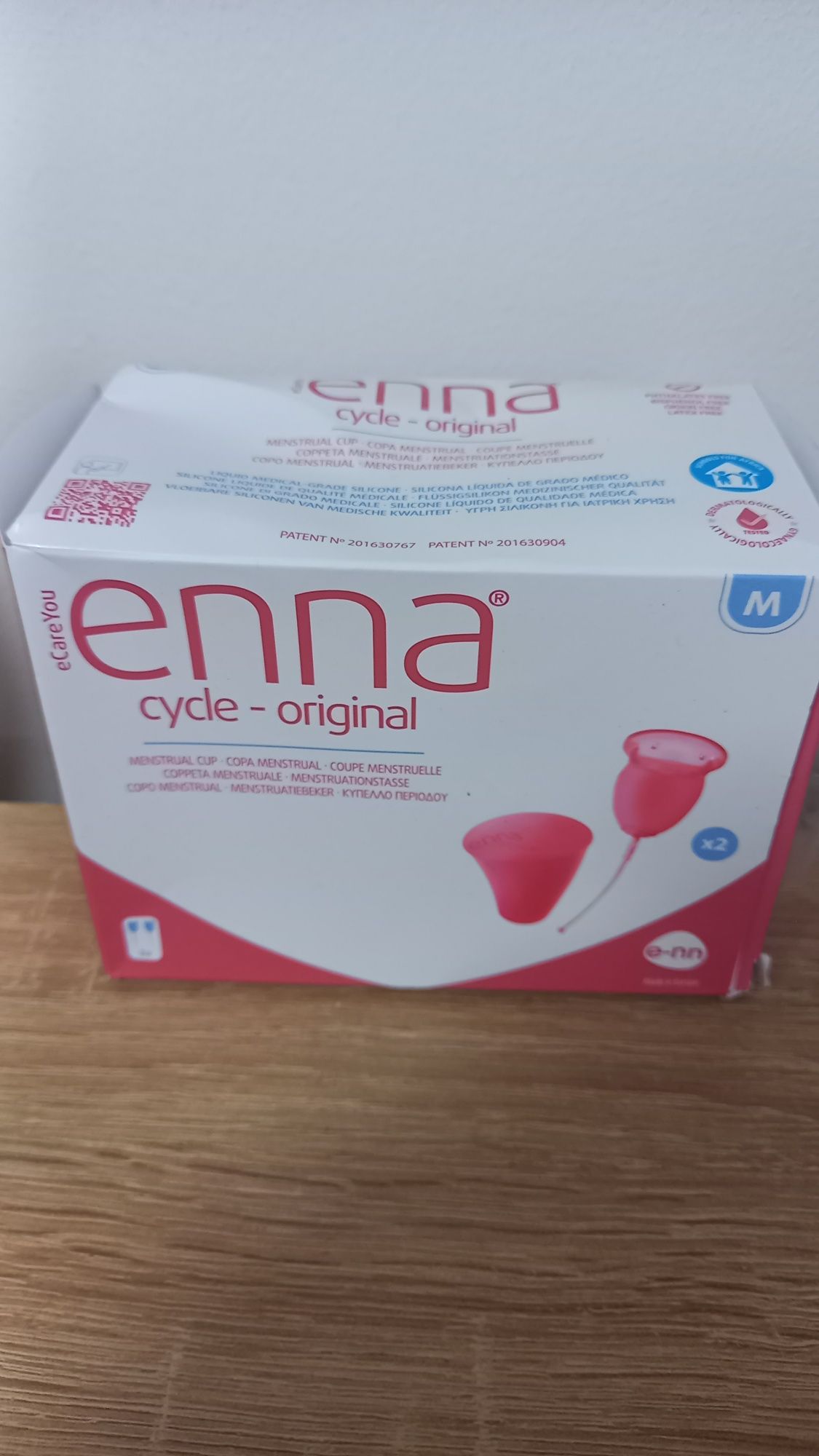 Kubeczek menstruacyjny Enna Cycle R649 M różowy