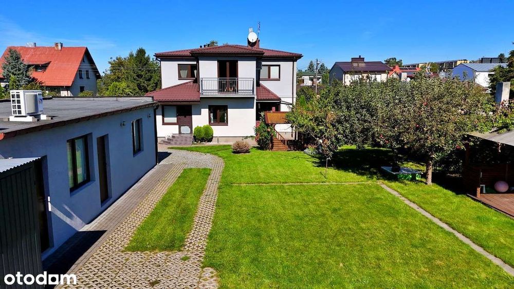 Dom dwurodzinny, gotowy do zamieszkania-Poddębice Centrum