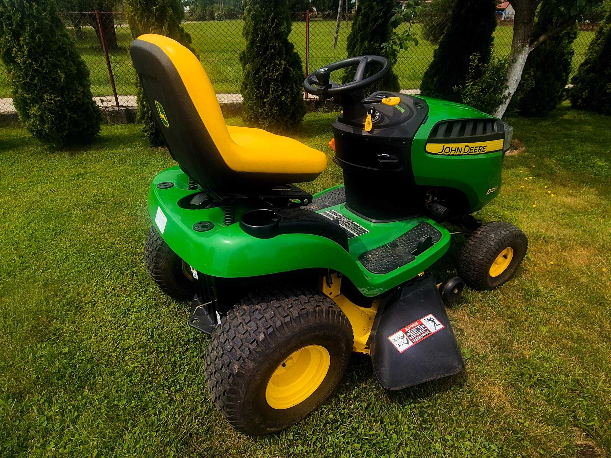 Traktorek John Deere