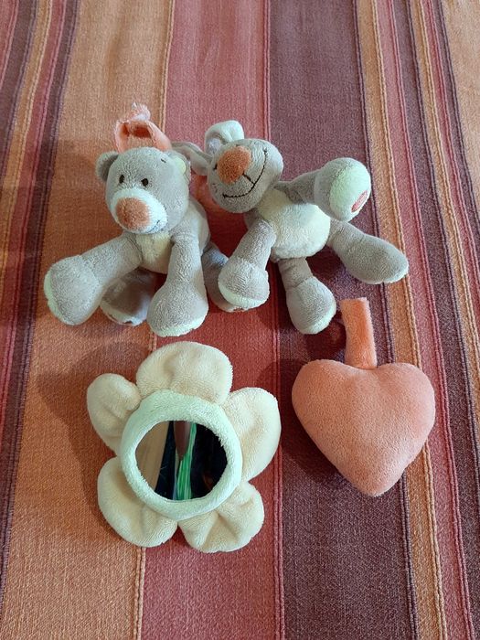 Розвиваючий килимок для немовлят Nattou