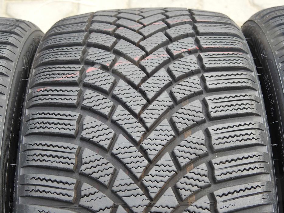 4x Bridgestone Blizzak LM005 AO 225/40r18 92V 23/20rok