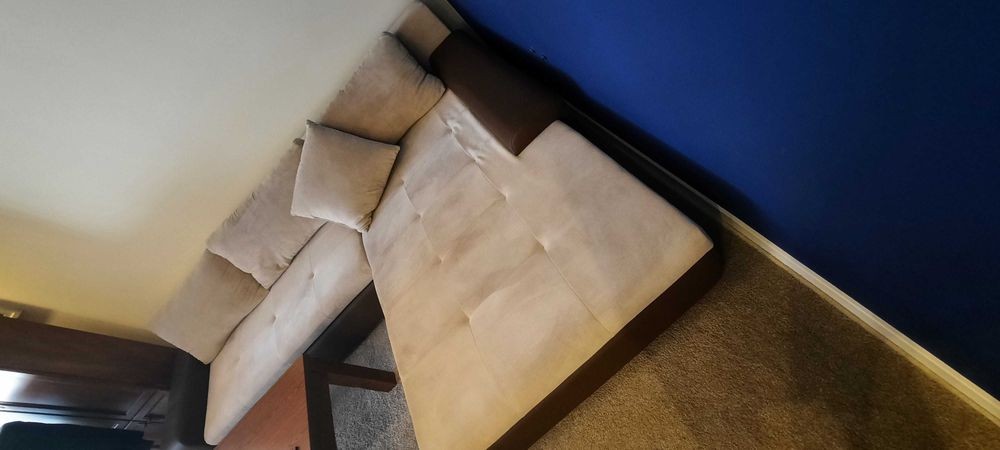 Narożnik z funkcją spania beżowy brązowy 300/215