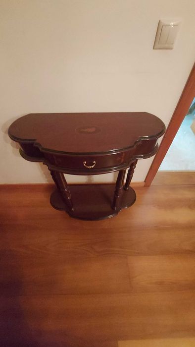 Mesa Consola Clássica em Madeira