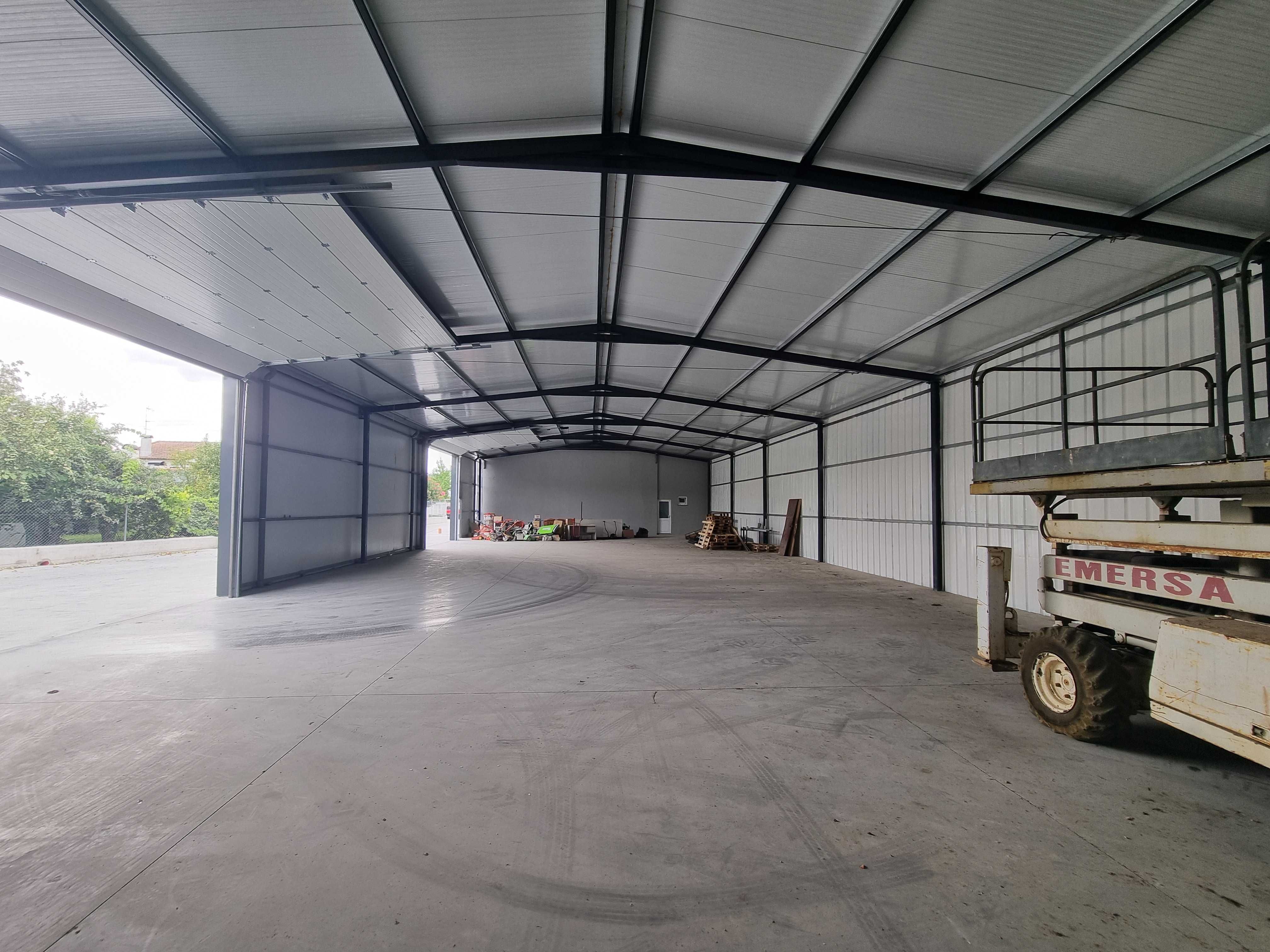 Armazém novo com 450m2 bem localizado