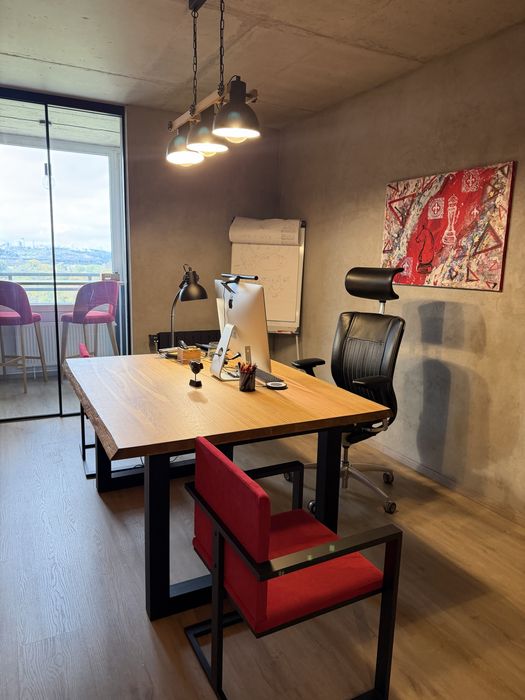 Офіс в ЖК Севен (Seven), з ремонтом та меблями , ж/ф, генератор