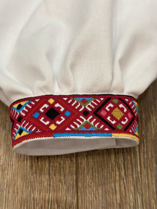 Вишиванка жіноча, Бойківський узор, Бойківська вишивка