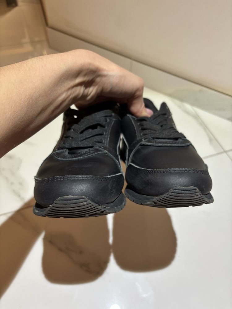 Продам кроссівки Puma